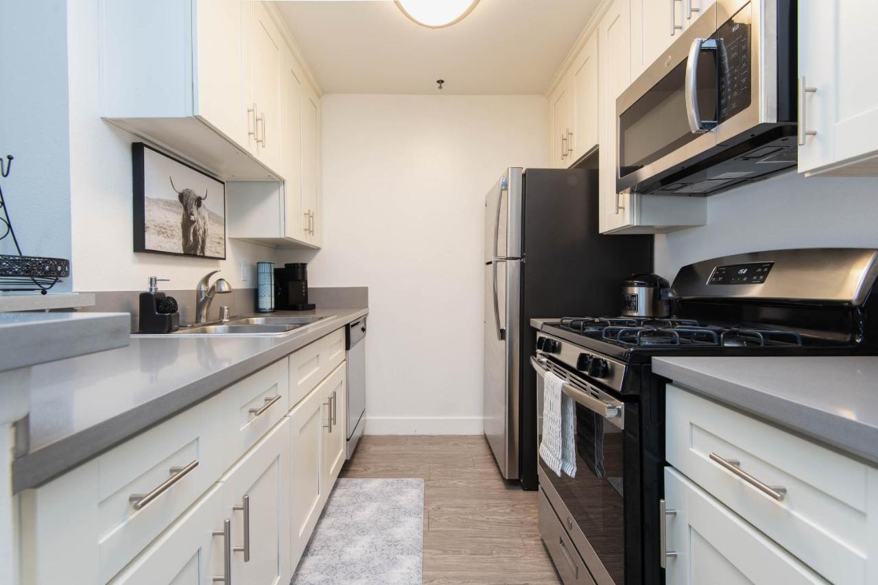 Luxury One Bedroom Apartments Free Parking&Pool Los Angeles Eksteriør bilde