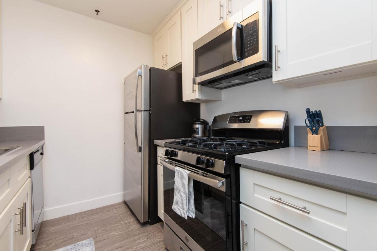 Luxury One Bedroom Apartments Free Parking&Pool Los Angeles Eksteriør bilde
