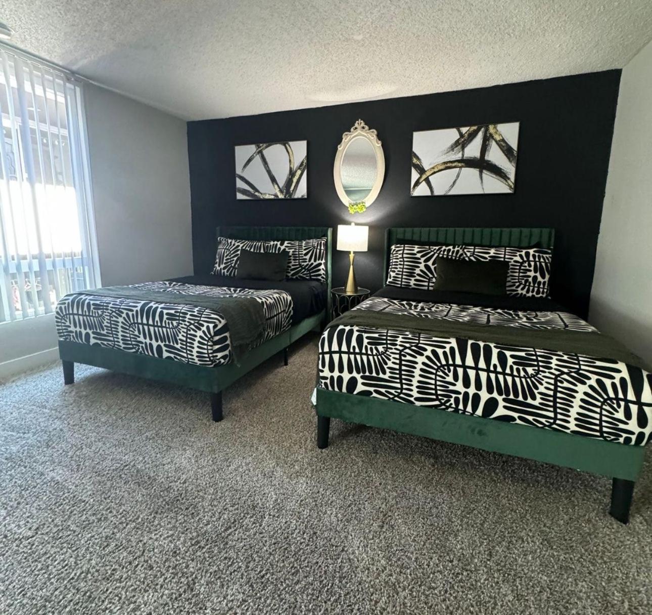 Luxury One Bedroom Apartments Free Parking&Pool Los Angeles Eksteriør bilde